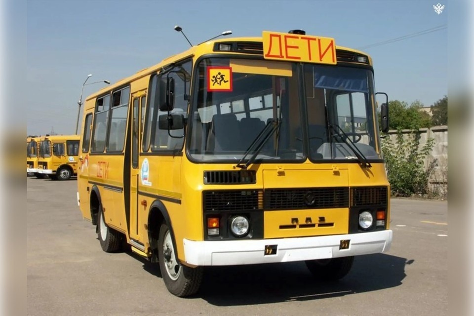    В Херсонской области обновляется парк школьных автобусов. Фото: администрация Херсонской области