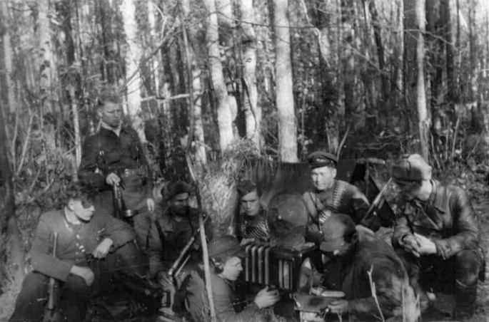 Белорусские партизаны — уникальное явление Второй мировой войны. Они не давали врагу покоя ни днем, ни ночью.