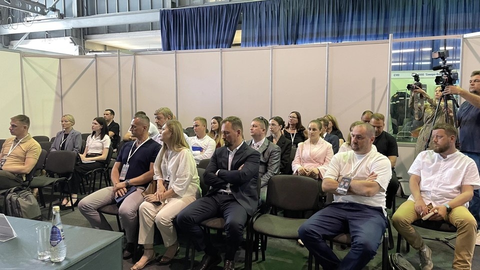    В рамках ярмарки два потенциальных крупных заказчика обозначили, какие товары и услуги им необходимы. Фото: минэкономразвития Самарской области