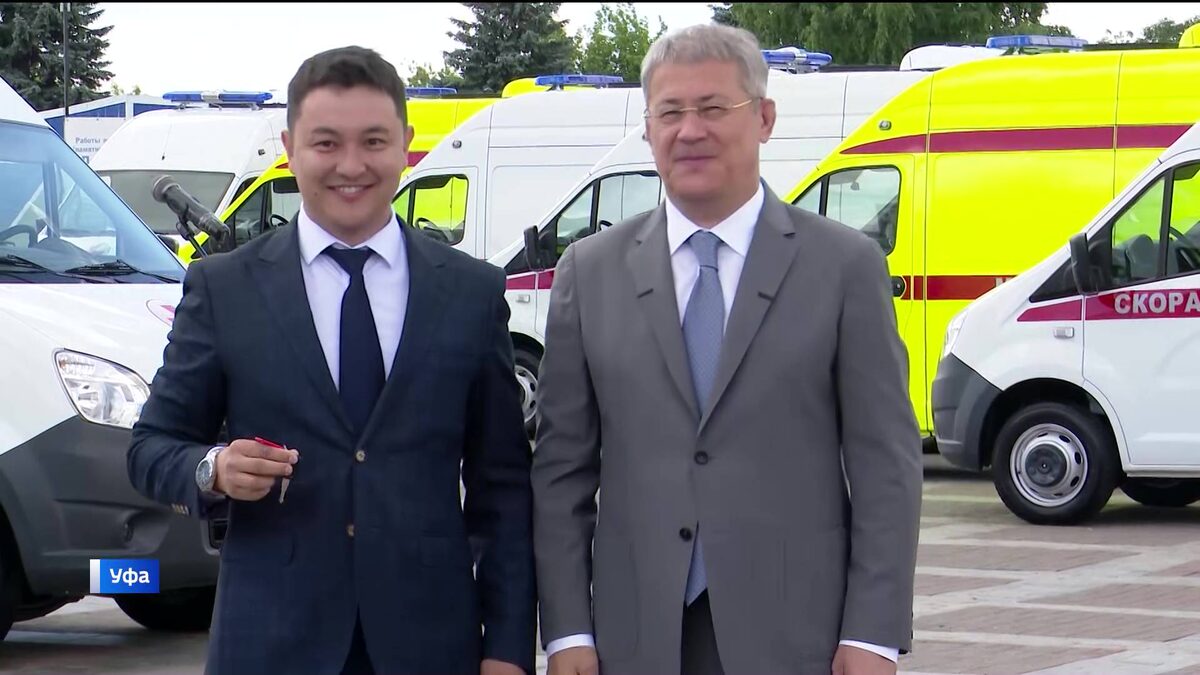    Медицинские учреждения Башкортостана получили 21 новый автомобиль скорой помощи