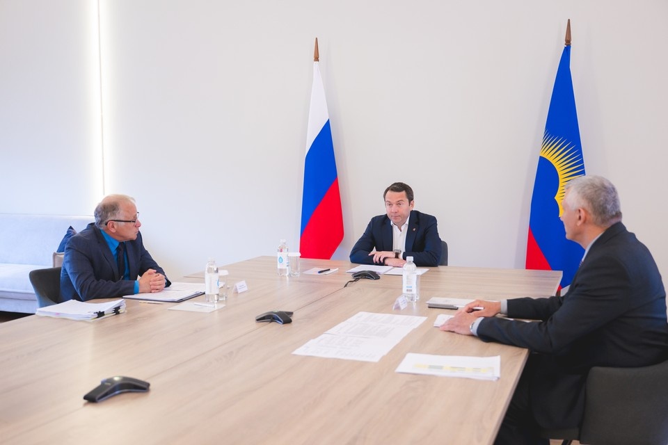    Глава региона призвал усилить аналитическую и координационную работу, чтобы своевременно реагировать на новые способы распространения наркотиков. Фото: gov-murman.ru