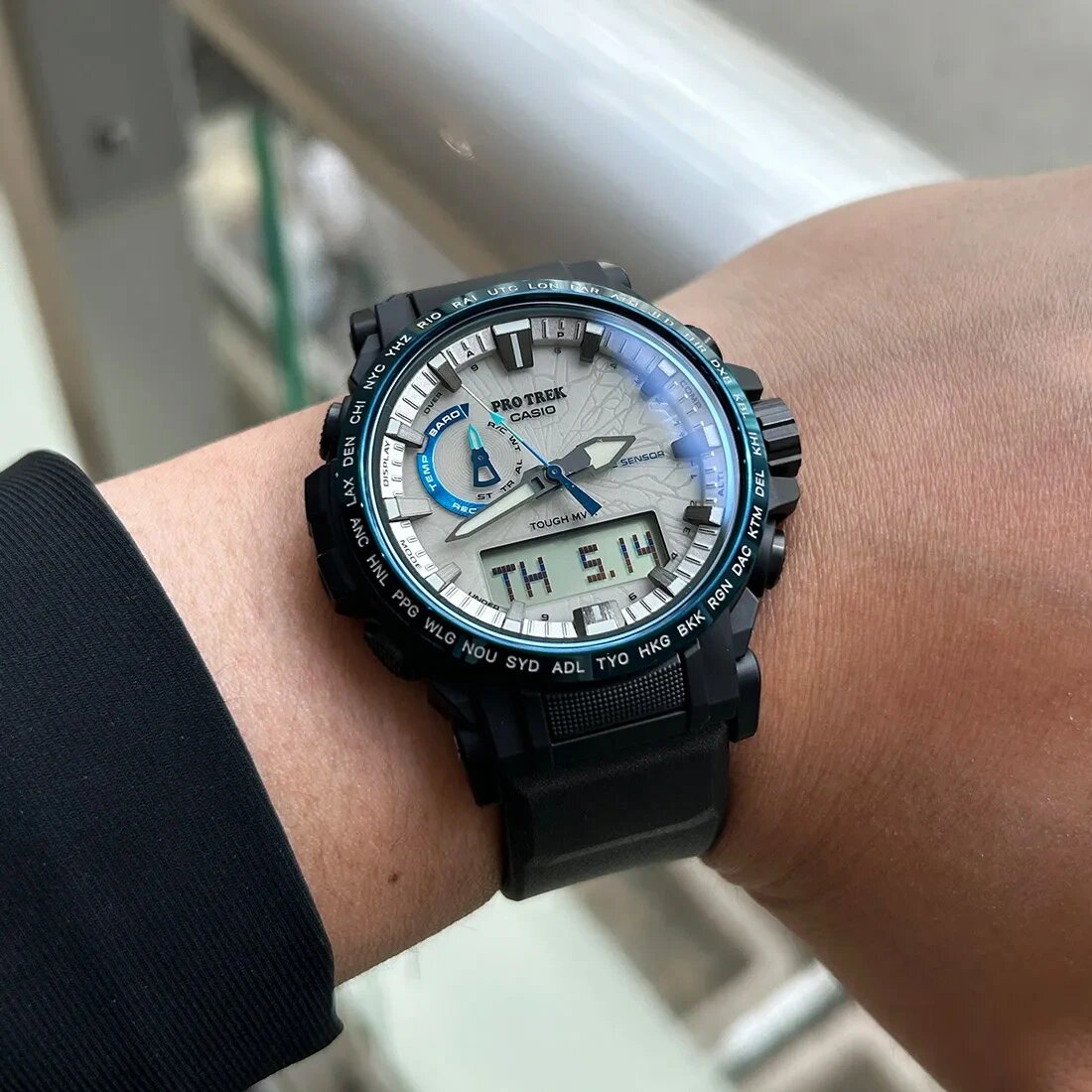 Часы Pro Trek PRW-61D-2E — с историей. Это необычная новинка 2026 года