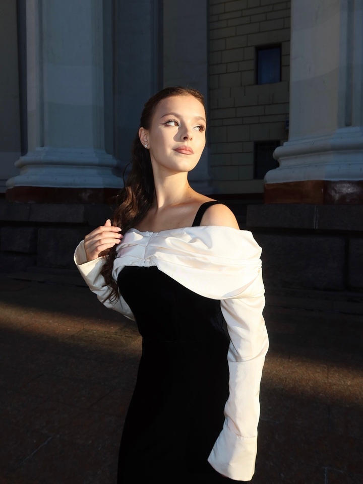     Анна Щербакова: соцсети