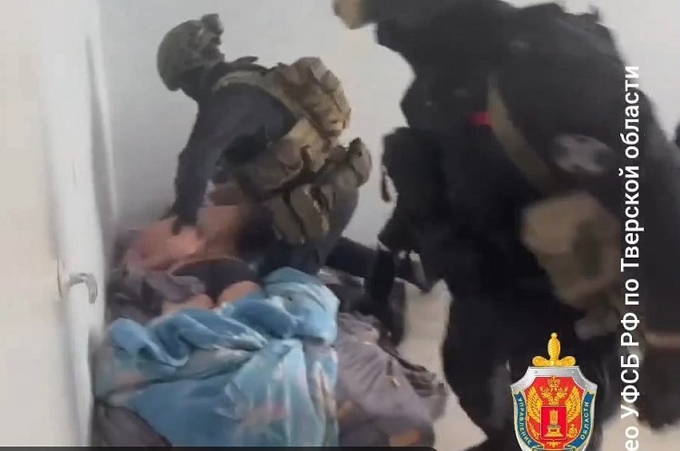    Захват происходил при силовой поддержке Росгвардии. Фото: скрин видео УФСБ по Тверской области
