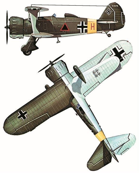 «Хеншель» Hs-123 А-1, Восточный фронт, 1942 г. Двигатель: 880-сильный радиальный BMW 132Dc. Площадь крыльев: 10,50 м (34 фута 5 3/8 дюйма). Длина: 8,33 м (27 футов 4 дюйма). Высота: 3,21 м (10 футов 6 3/8 дюйма). Взлетный вес: 2200 кг (4894 фунта). Максимальная скорость: 340 км/ч (211 миль в час) на высоте 1200 м (3940 футов). Практический потолок: 9000 м (29530 футов). Дальность полета: 860 км (534 мили). Вооружение: два 20-мм пулемета; четыре 50-кг (110 фунтов) бомбы или бомбы меньшего веса под нижними крыльями.