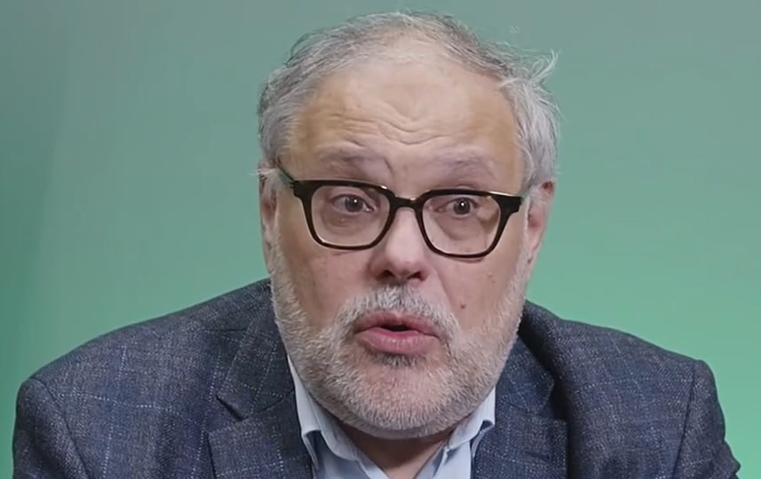 «Уже не сбежите и не отсидитесь»: Хазин заявил о фиаско олигархов и чиновников, «ухомячивших» миллиарды на Запад