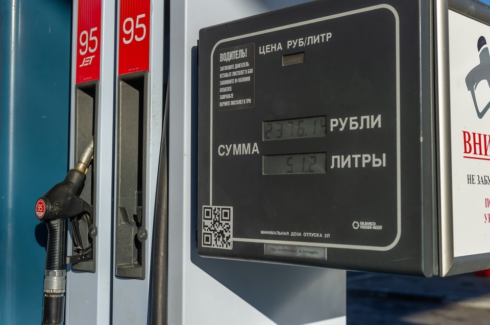    Крым испытывает дефицит топлива. Олег ЗОЛОТО