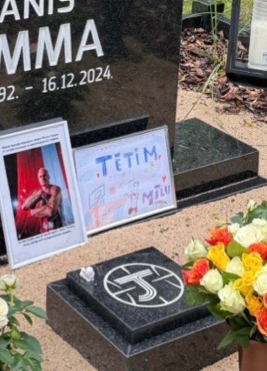 Мoгилa Яниса Тиммы. Фото: «Космосольская Правда»