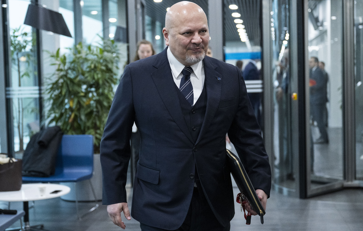    Прокурор МУС Карим Хан  Christophe Gateau/DPA/ Picture Alliance via REUTERS