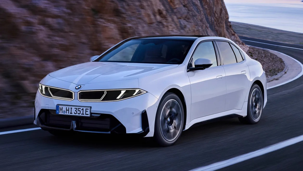 Новый седан BMW i3