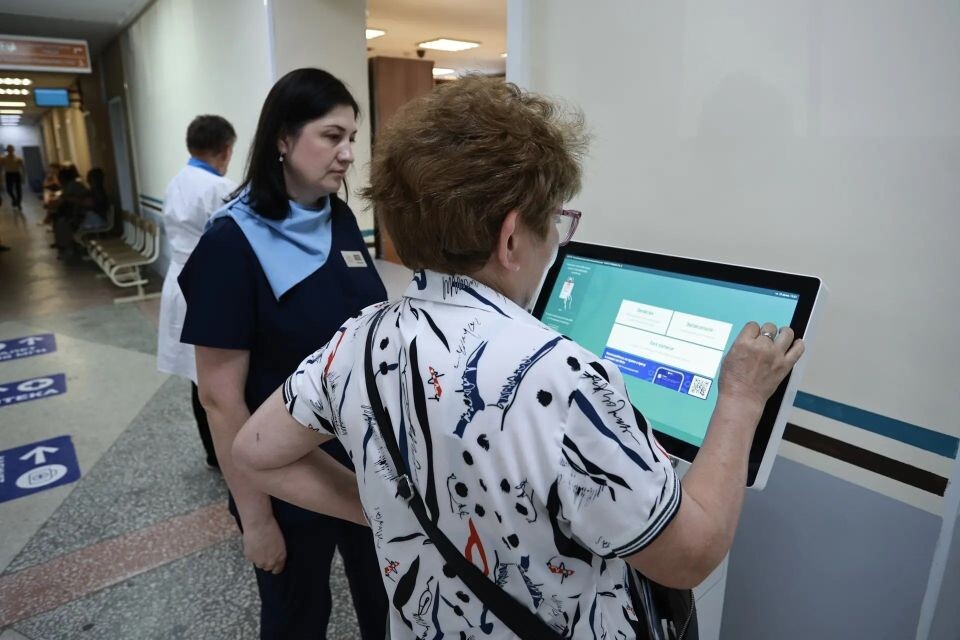    Поликлиника в Горно-Алтайске. Источник: max.ru/turchak_andrey