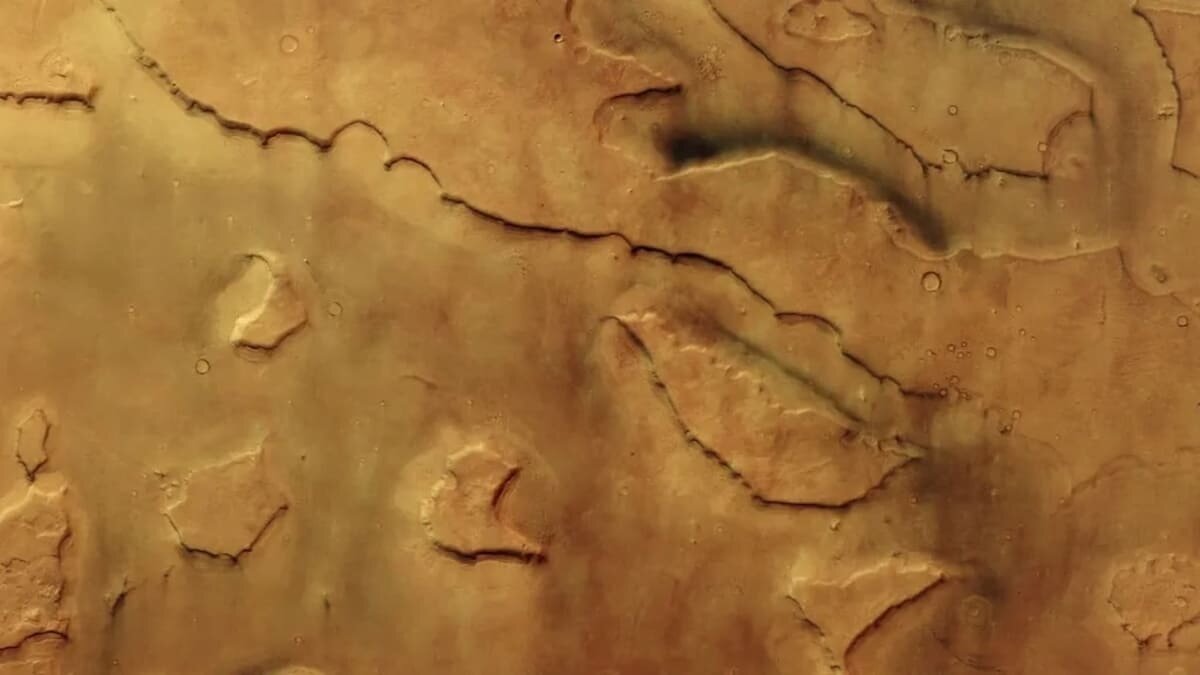    Район Mamers Valles / © ESA / DLR / FU Berlin