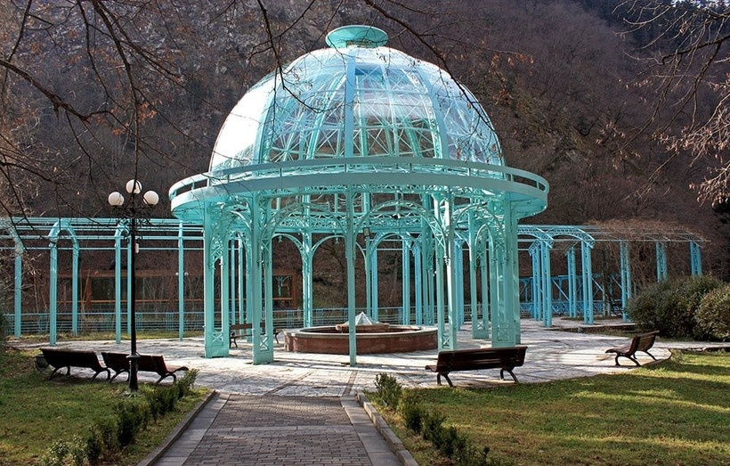 Изображение взято с сайта https://travelask.ru/system/images/files/000/200/874/wysiwyg/%D0%B1%D0%B5%D1%81%D0%B5%D0%B4%D0%BA%D0%B0.jpg?1486503414