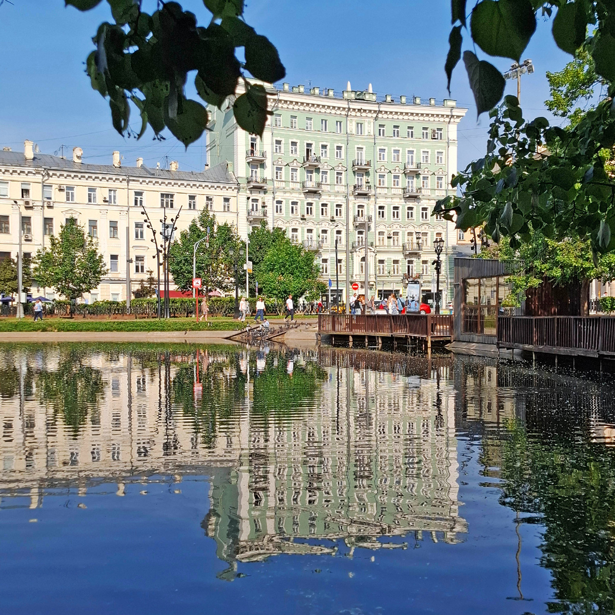 Доходный дом Телешова (Москва, Чистопрудный бульвар, 23с1). Фото автора.