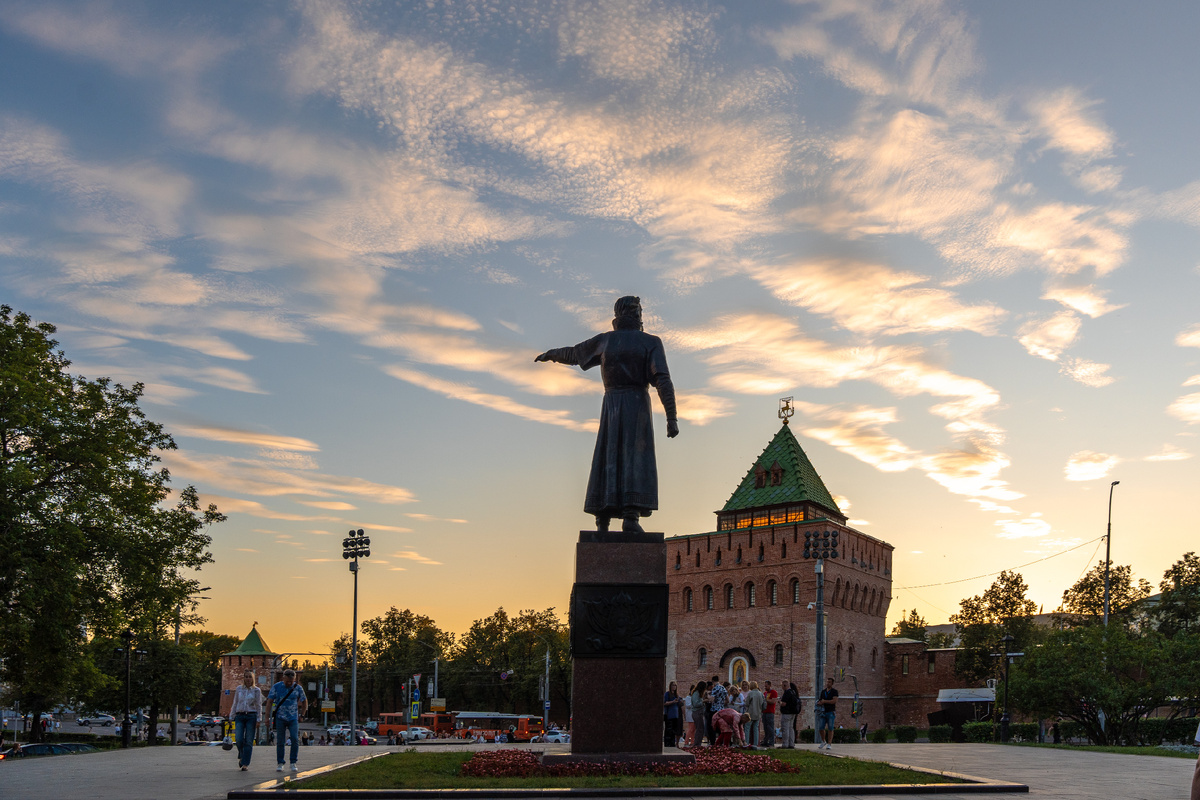 Площадь Минина и Пожарского