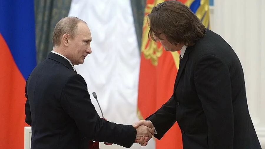 Почему я смог досмотреть "Пусть говорят" только до 11-й минуты. Постараюсь объяснить свою позицию. И причем тут орден "За трудовую доблесть"