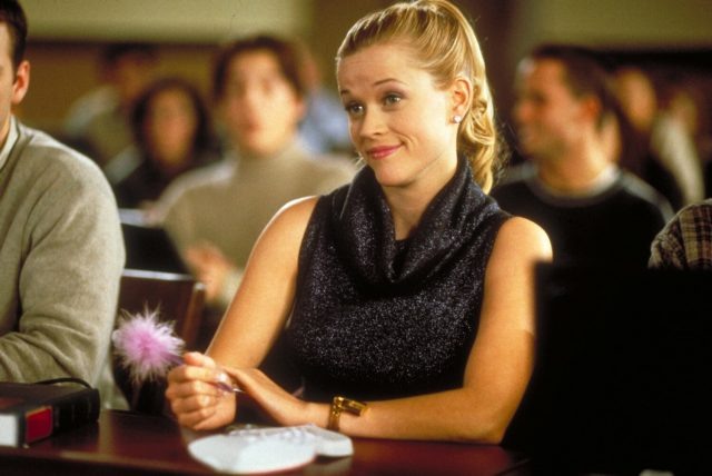    Кадр из фильма «Блондинка в законе» (Legally Blonde, США, 2001)