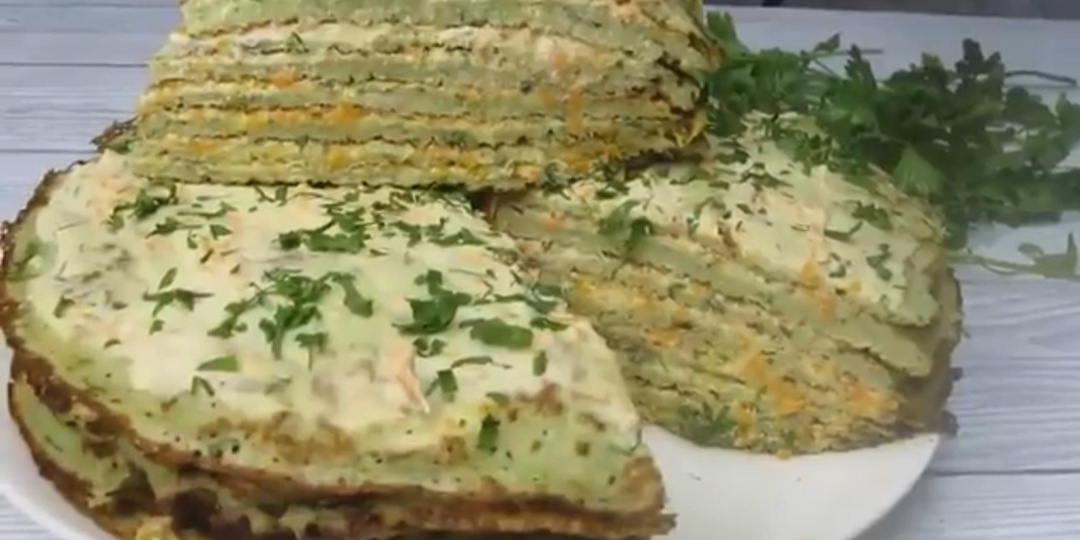 Любимая летняя закуска. Готовится...проще некуда. Потрясающий вкус, нежно так!