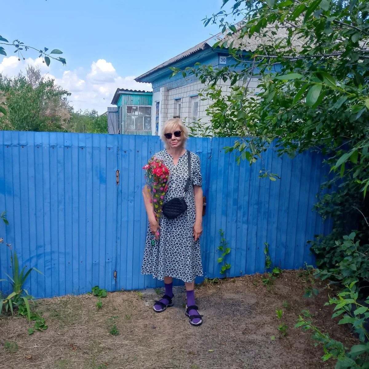 "Очки огонь, совершенно другое лицо в них, омолаживают"