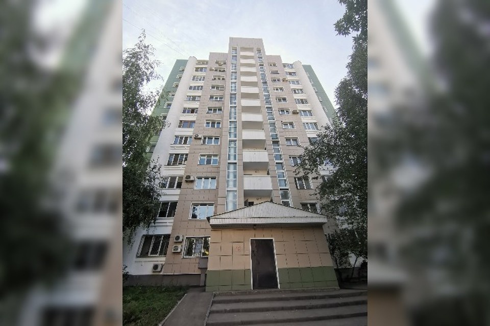 В этом доме на улице Ново-Садовая в Самаре произошло зверское убийство пенсионеров. Фото: Наталья Артякова