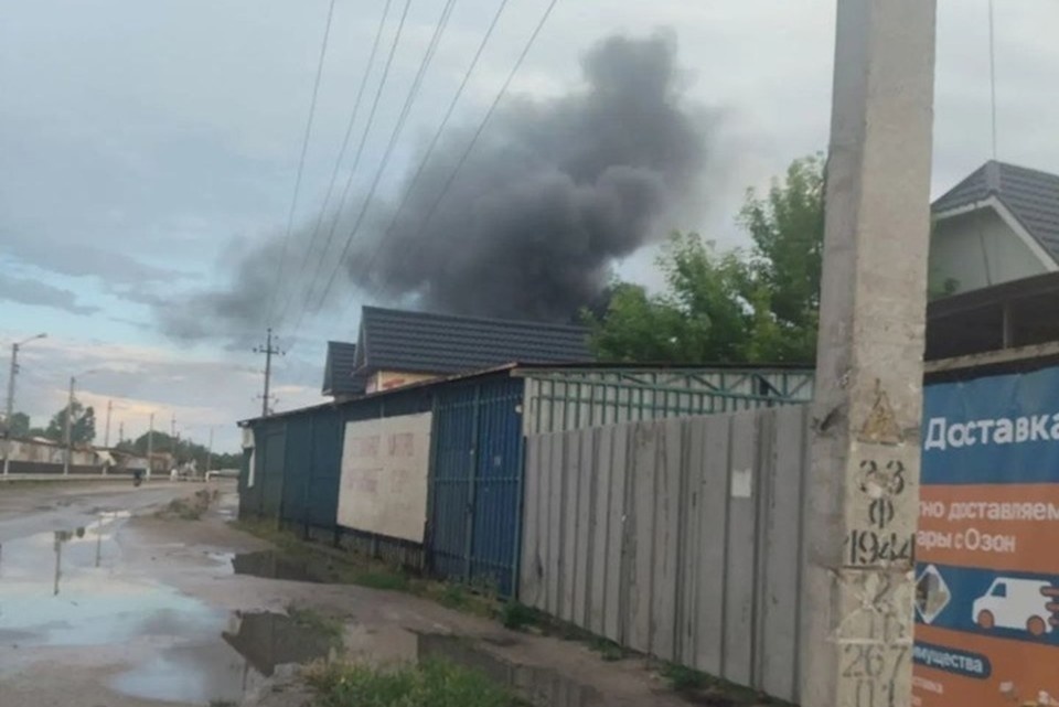    В Голопристанском округе Херсонской области в результате атаки украинских беспилотников 18 июня пострадали двое мирных жителей. Фото: ТГ-канал Владимира Сальдо