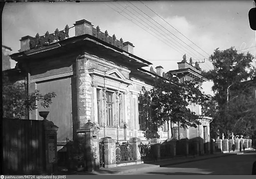 Фото из открытых иточников. Денежный переулок, 16 1950-1959.