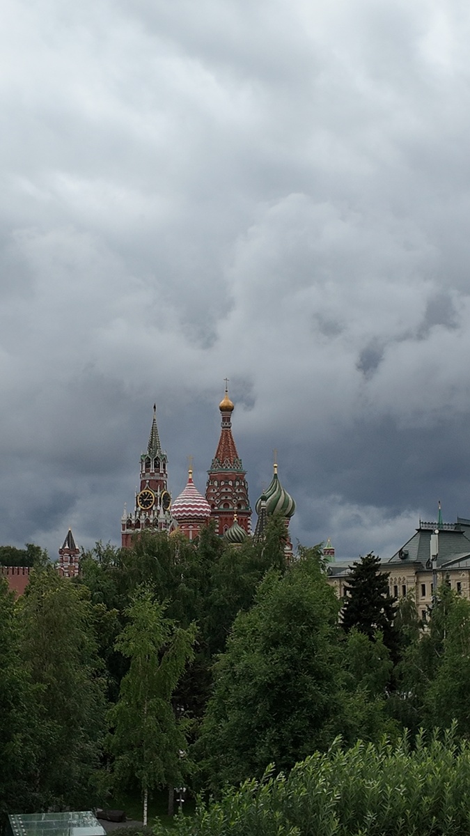 Вот такое было небо в тот день (фото автора). 