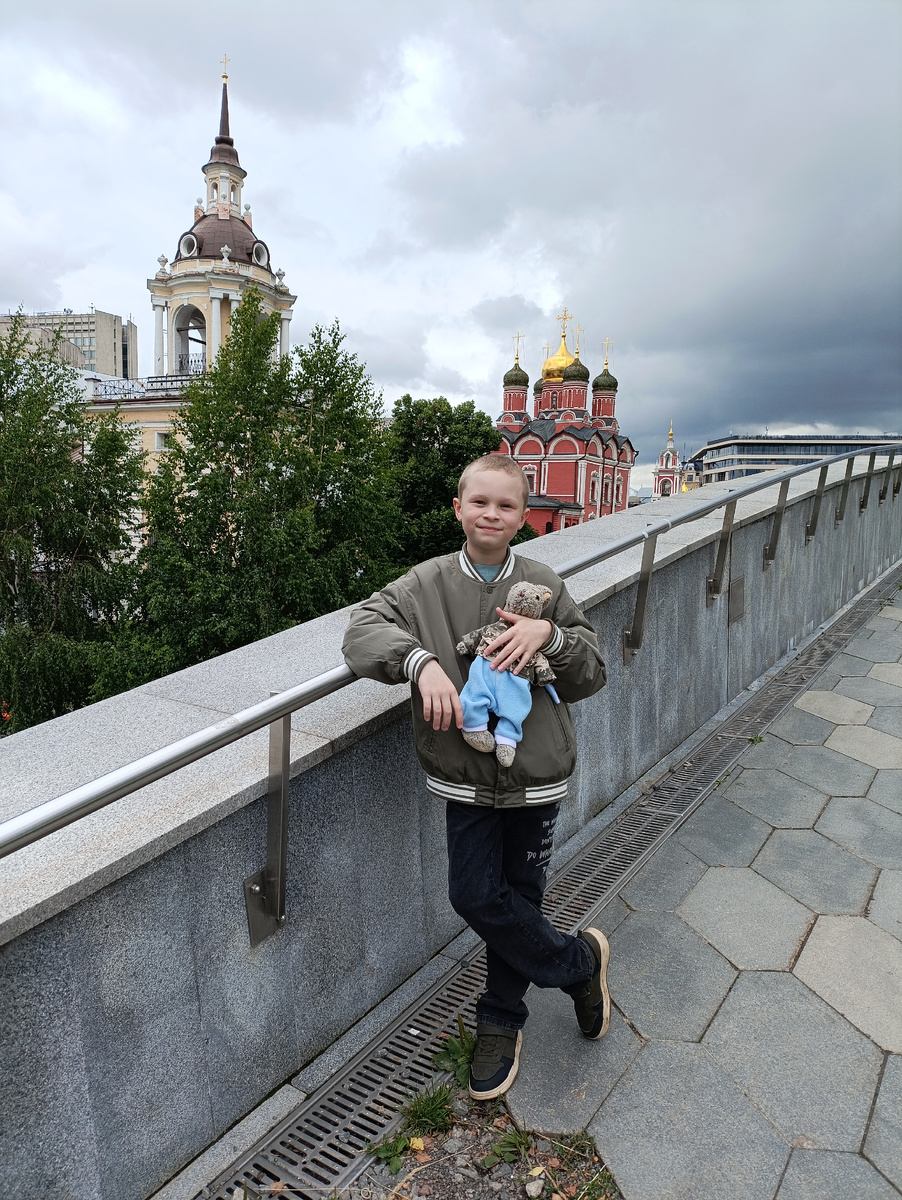 Любимое Зарядье, место силы Димы (фото автора). 