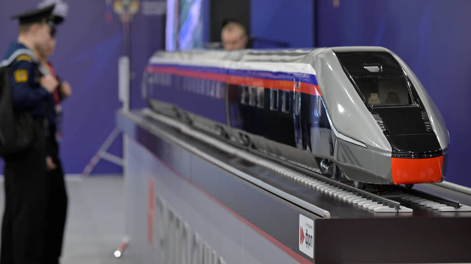 Для лечения ВСМ новая контактная сеть для движения поездов до 400 км/ч.📷Фото: Алексей Смагин, Коммерсантъ