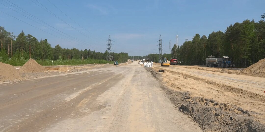В Сургуте активно строят новый въезд в город