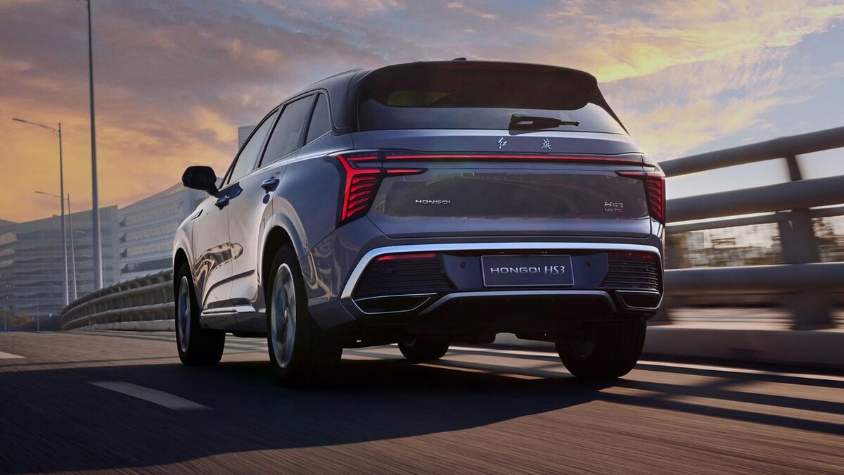    Hongqi HS3. Фото Hongqi