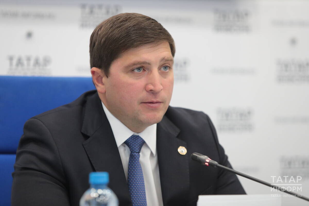 Радмир Беляев: «При подготовке юбилея организаторы решили сделать акцент на истории создания Нижнекамска и людях, которые стояли у его истоков»Фото: © Рамиль Гали / «Татар-информ»