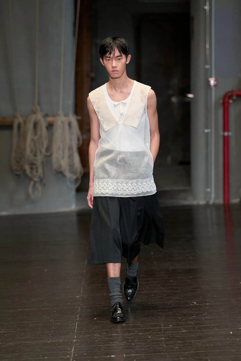    Simone Rocha, весна-лето 2027