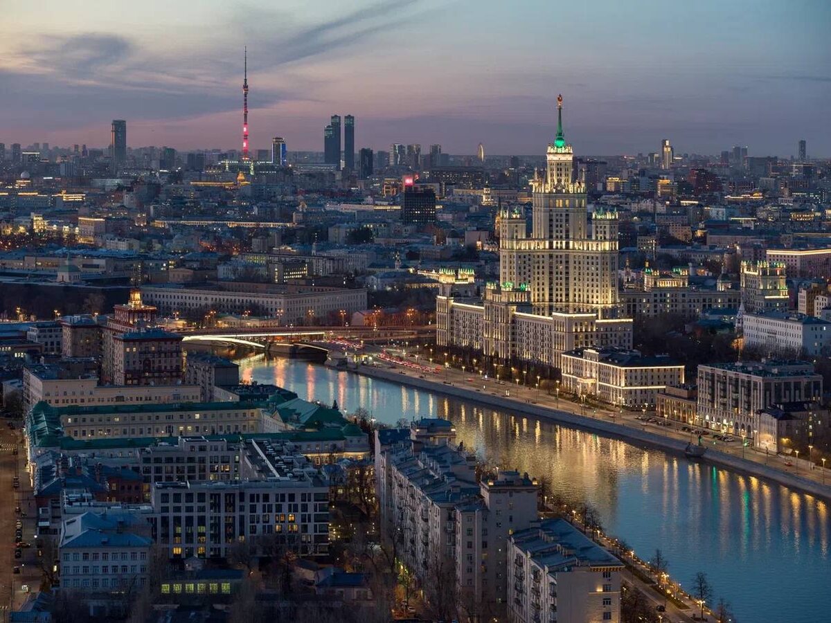 Вид на Москву из отеля Swissôtel Красные Холмы 