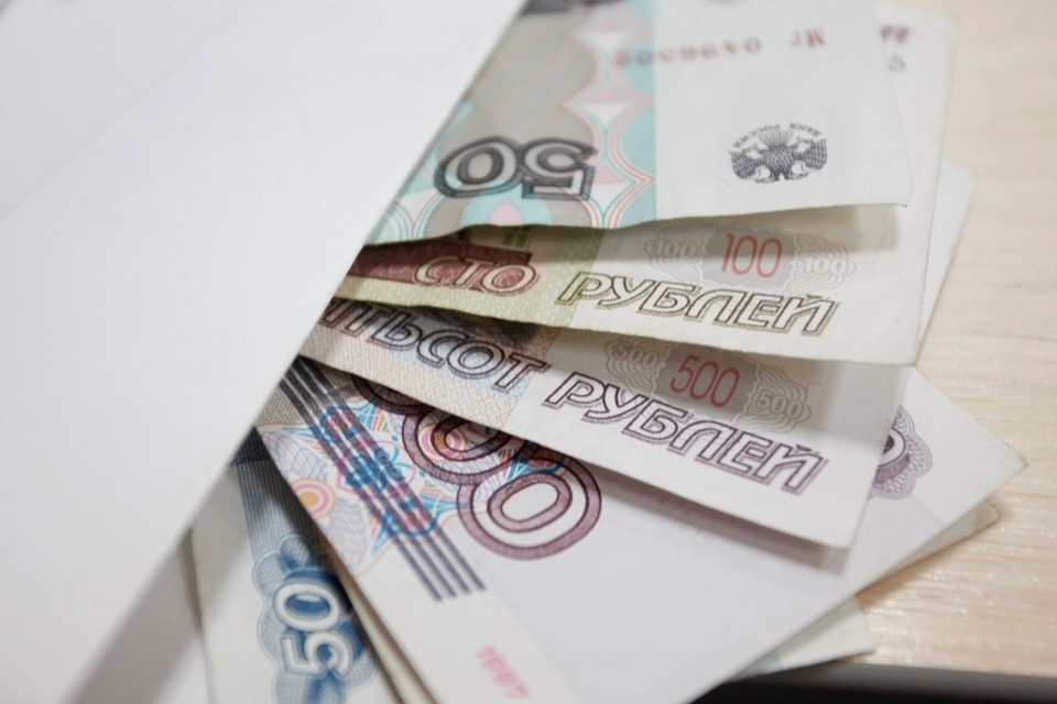    Жители Алтайского края начали оформлять новую ежегодную семейную выплату. Виктор ГУСЕЙНОВ