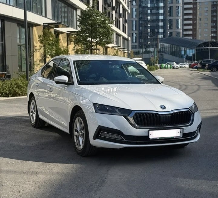 Подержанная Skoda Octavia 4 поколения до рестайлинга в России 