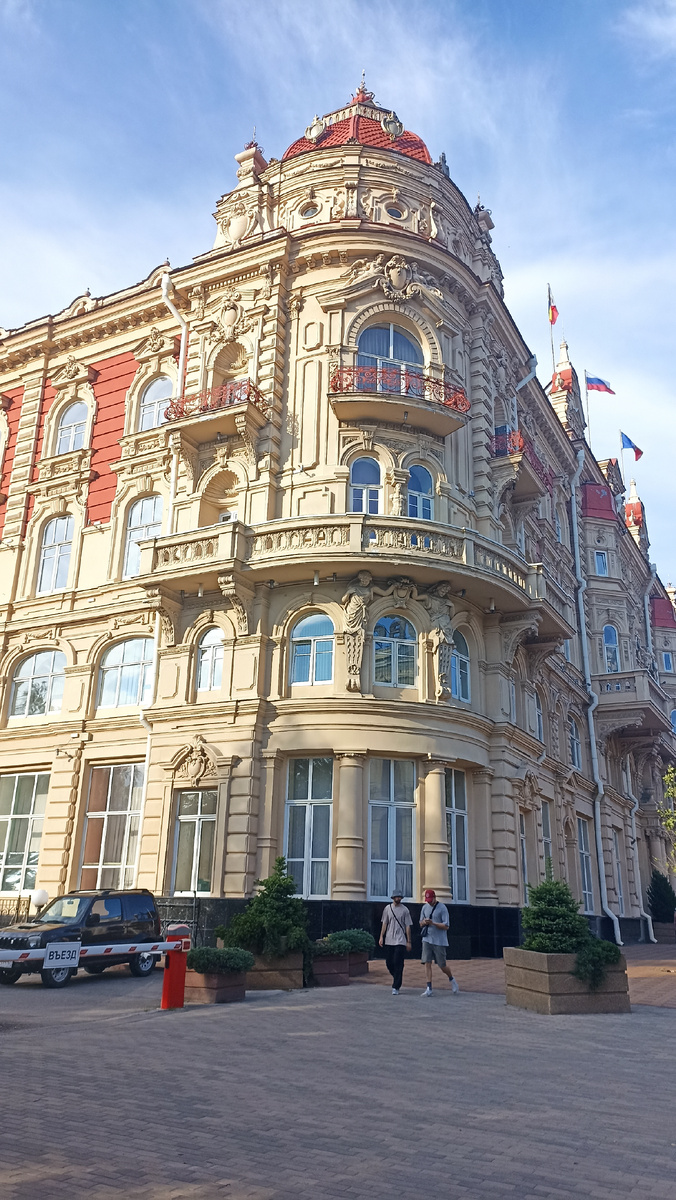 Городская Дума на Большой Садовой