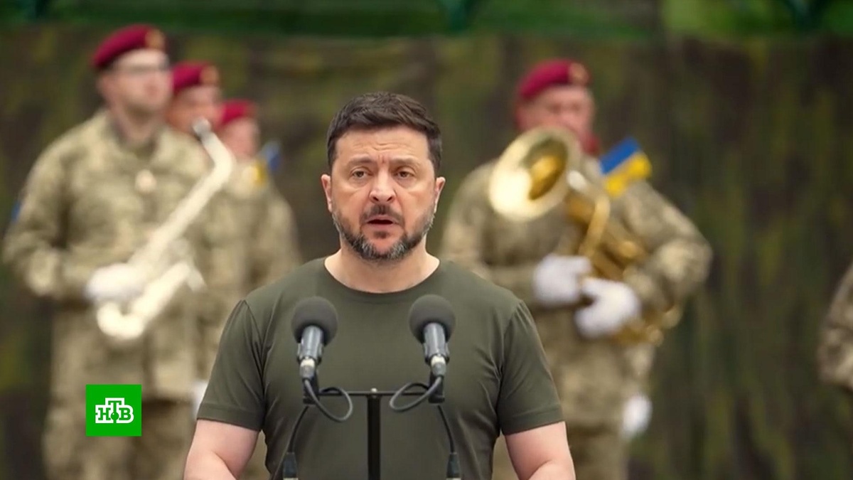    Президент Польши лишил Зеленского Ордена Белого Орла