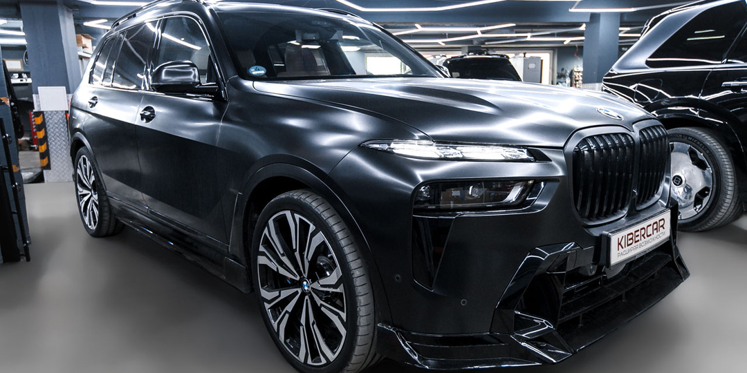 BMW X7: установка системы активного выхлопа THOR с управлением со смартфона