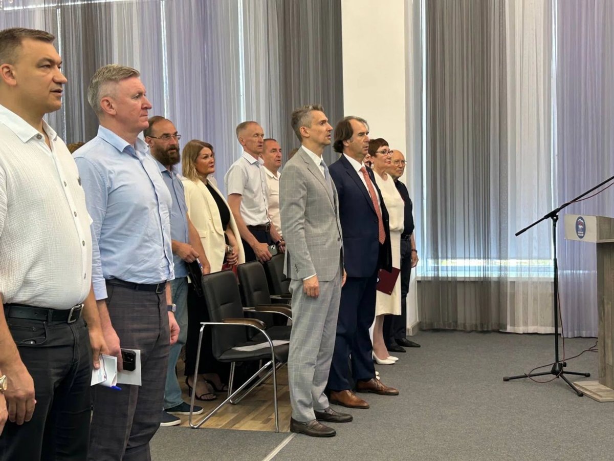    В Кургане единороссы собирают политический актив перед выборами