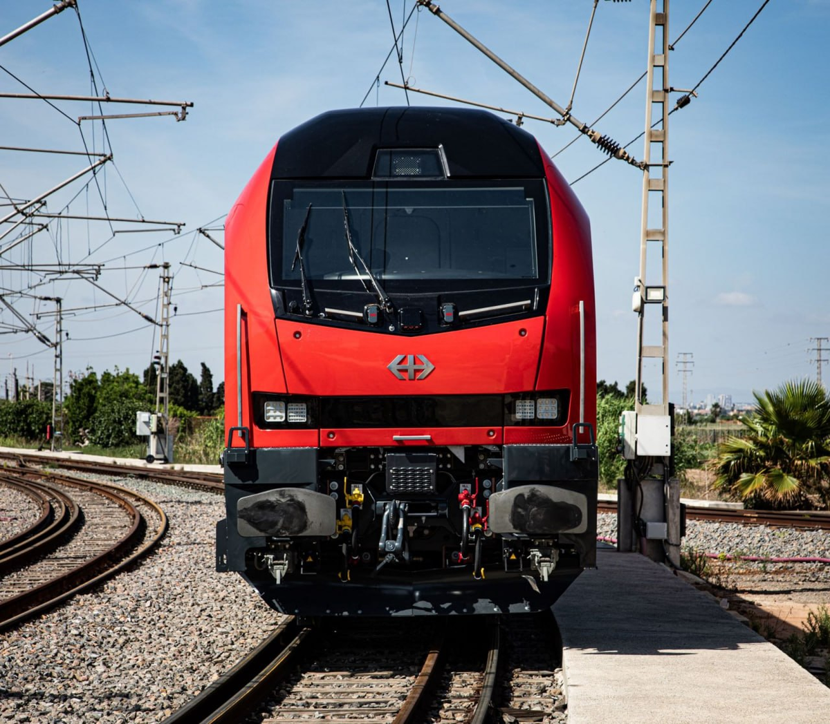 Четырехосный электровоз нового поколения Euro DuFour от Stadler. Источник: Stadler