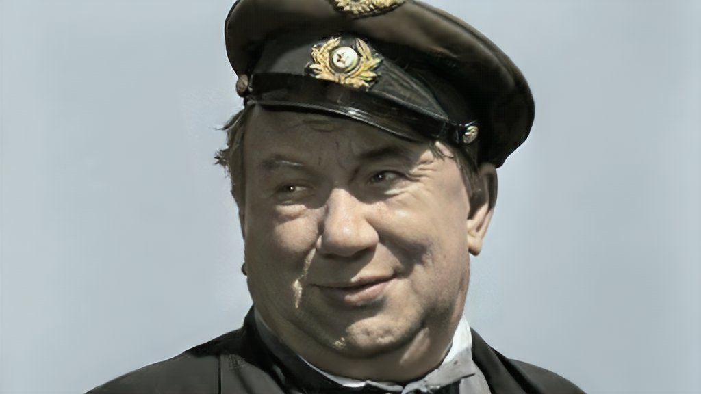 На фото Алексей Макарович Смирнов