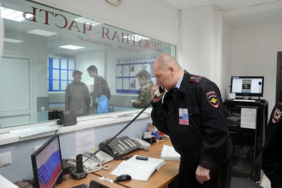    МВД: Напавшего на людей в ТЦ Краснодара задержал смелый очевидец Михаил ФРОЛОВ