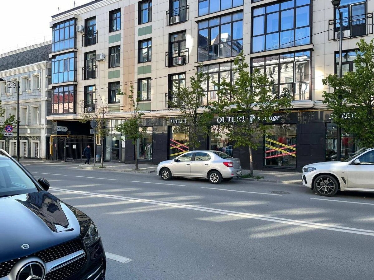 Апартаменты Kremlin de Lux Apartments находятся  здесь