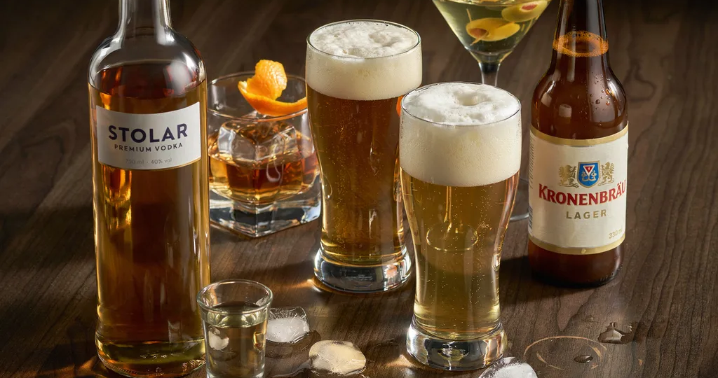 🍺❄️ Как быстро охладить ящик теплого пива на даче за 5 минут, если в холодильнике нет места: метод мокрой газеты