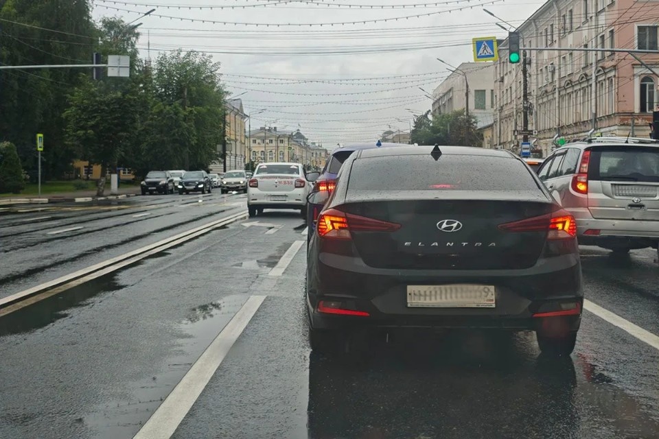   Организован дополнительный ряд для левого поворота. Павел МАКАРОВ