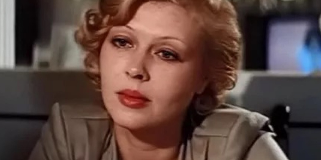 Отказала Михалкову, а в 90-е торговала бельем: где сейчас «иранская княжна» Ирина Азер