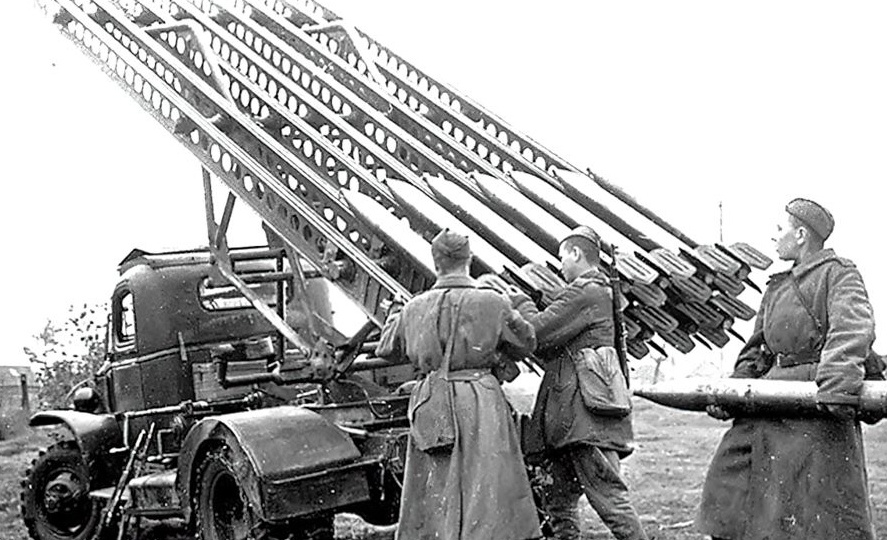21 июня 1941 года — принято решение о серийном производстве установки БМ-13