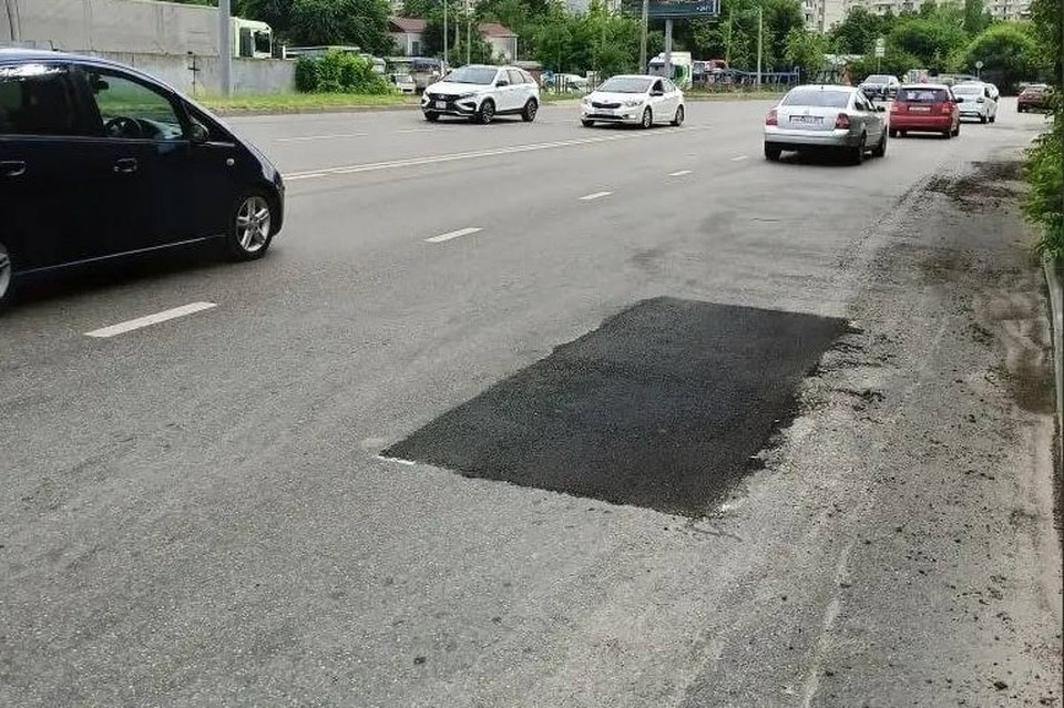    Поврежденный участок дороги восстановили на улице Уральской. Фото: МЦУ Краснодар