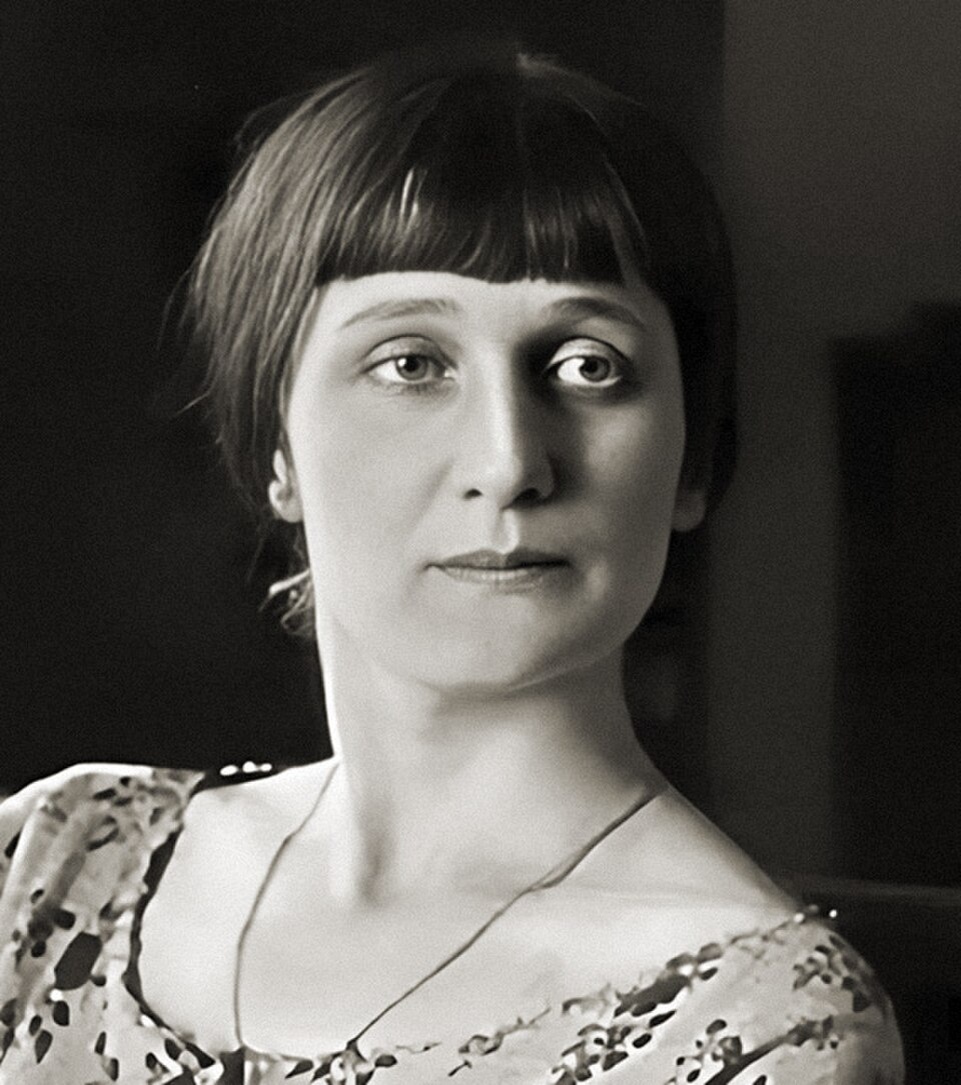 Анна Ахматова. 1924. Фото: неизвестный автор, CC BY 4.0 / Wikimedia Commons